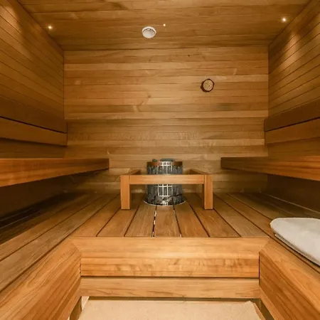 Le Lingonberry D14 Ski-in Ski-out By Aavalevi Apartment *