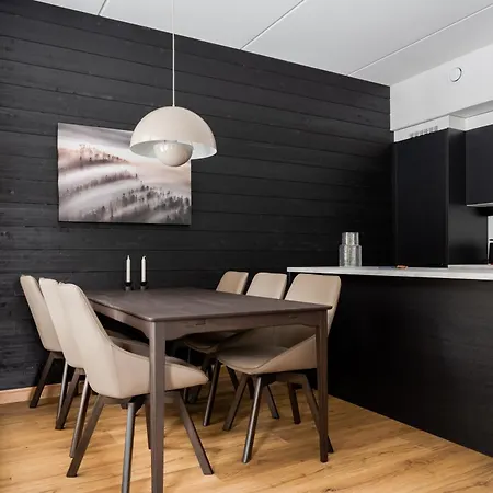 Le Lingonberry D14 Ski-in Ski-out By Aavalevi Apartman *